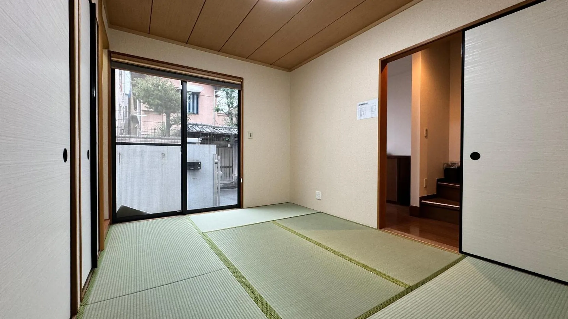 Appartamento Exsaison 桃谷 Osaka 0*,  Giappone
